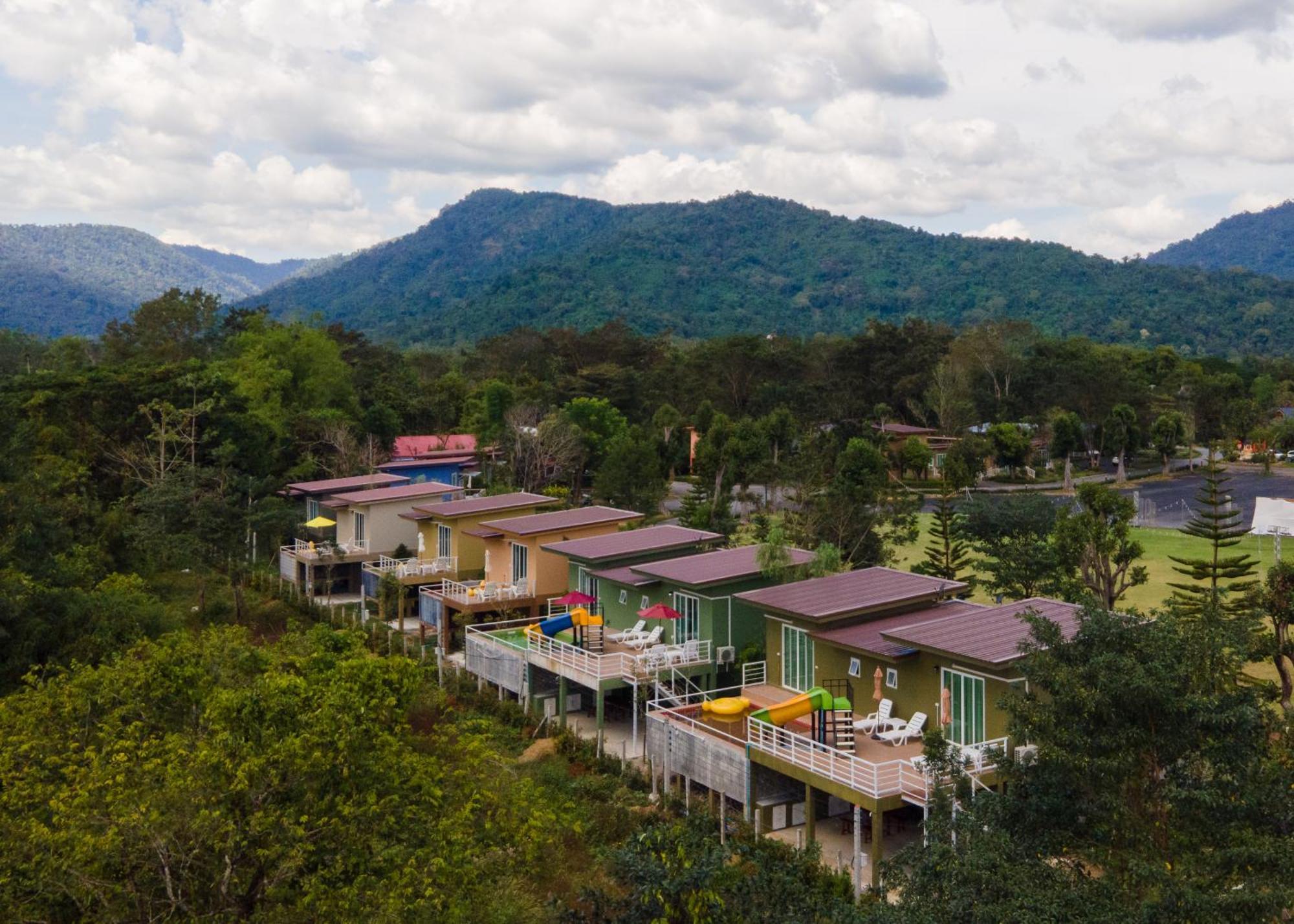 The Chamuang Forest Nakhon Nayok Exteriör bild